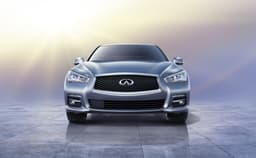 Infiniti Q50 saloon photo gallery